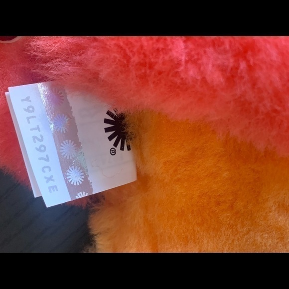 Nwob TODDLER SIZE 6 UGG FLUFF YEAH SLIDE SLIPPERS. # soft fur - Picture 6 of 6